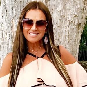 Meet your Posher, Lucy